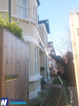 Advanced Window Cleaning in Hanwell W7